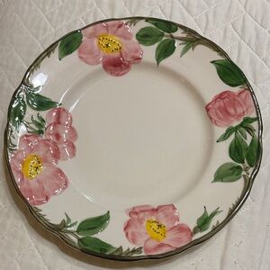 Franciscan 8 inch Dessert Rose Floral Plate No chips or cracks excellent vintage